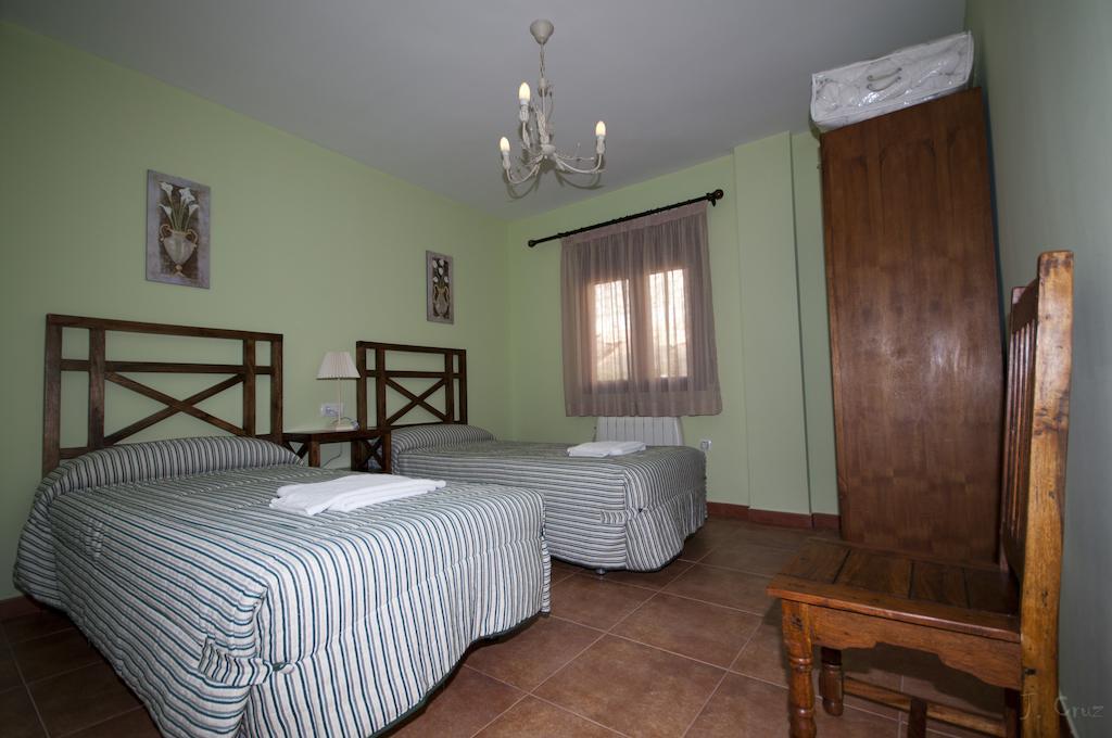 Alojamientos Rurales La Fuente Villalba de la Sierra Kamer foto